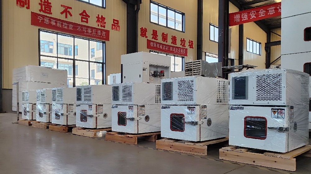 岳陽縣交警大隊(duì)走進(jìn)上海柏毅開展交通安全宣傳活動